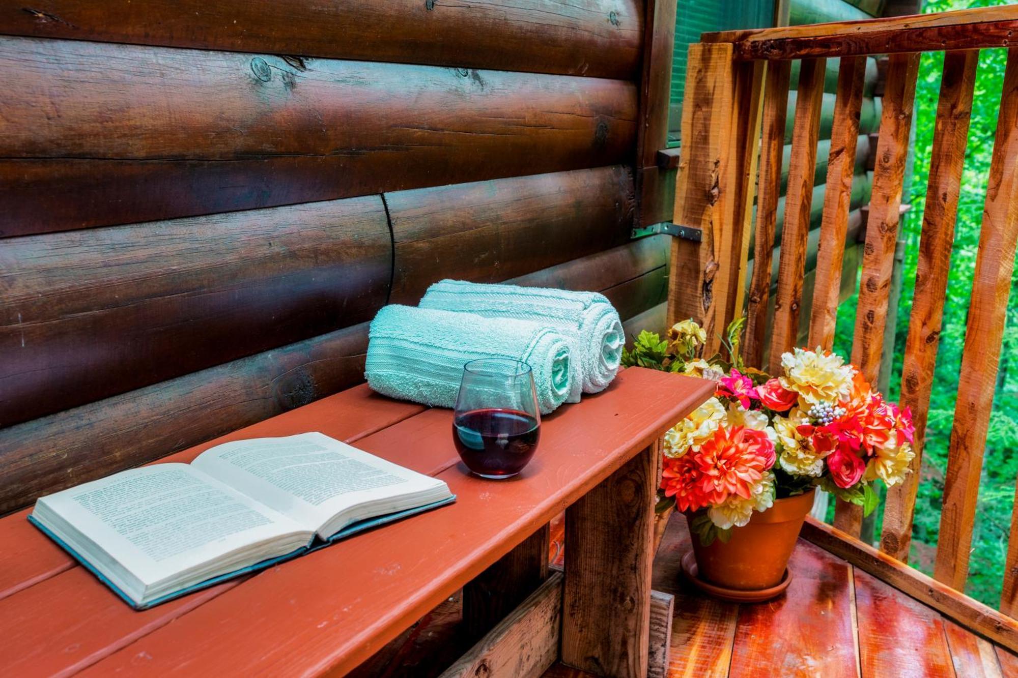 Cabin In A Gated Resort With Seasonal Resort Pool Pigeon Forge Exterior foto